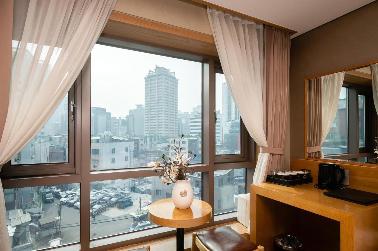Floral Hotel Namsan City Seoul Myeongdong 外观 照片